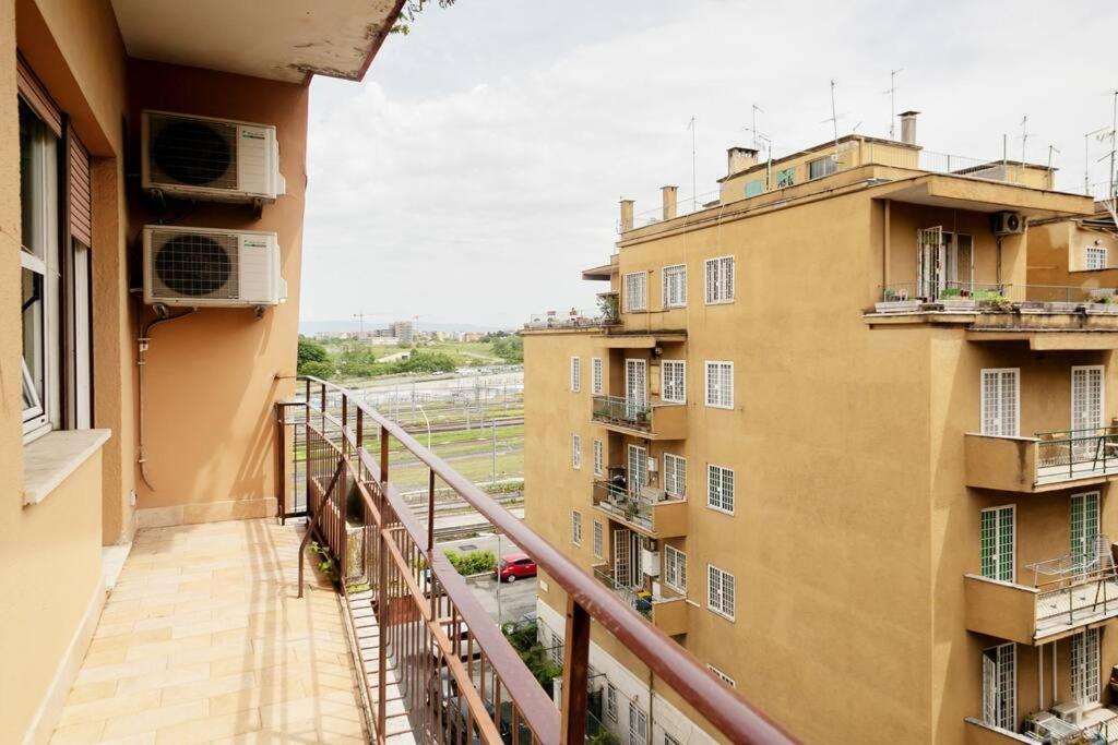 Casa Angelina Con 3 Camere Da Letto Roma Exterior foto