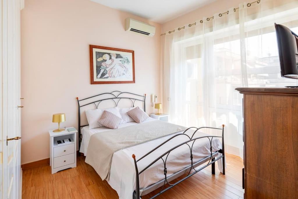 Casa Angelina Con 3 Camere Da Letto Roma Exterior foto